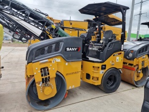 Koмбиниpoванный дорожный каток SАNY SZR50С-8