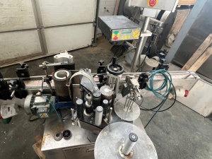 Автоматическая этикетировочная машина TB 100