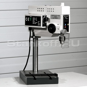 Настольный сверлильный станок CM-6V