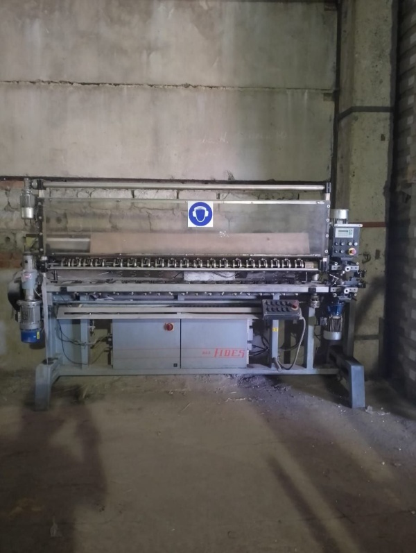 Полуавтоматический сборочный станок для пружинных блоков