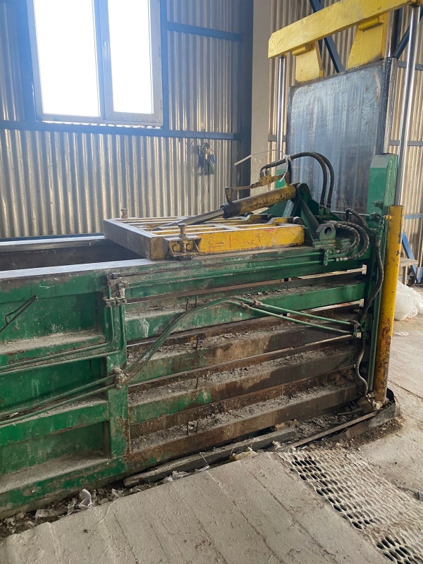 Пресс горизонтальный гидравлический МЕГА-52 (пакетировочный, 52 тс)