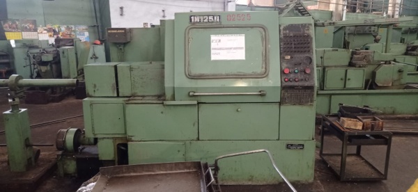 Токарно-револьверный станок 1И125П
