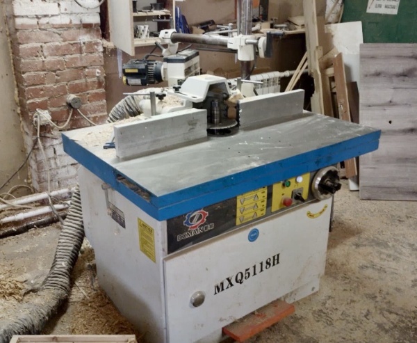 Фрезерный станок MXQ5118H с подвижной кареткой
