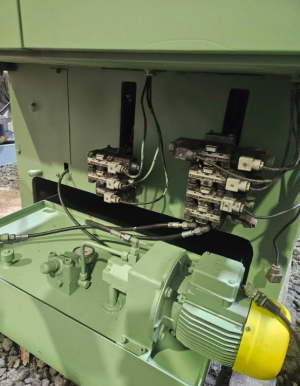 Универсальный круглошлифовальный станок Overbeck 400 RU