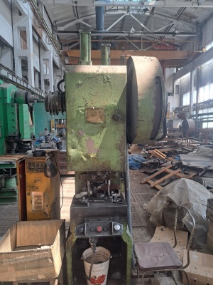 Пресс кривошипный 25 тн., модель КД2124К