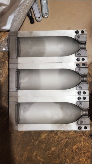 Экструзионно-выдувная машина Chodos 04141, модернизированная