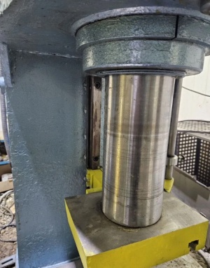 Пресс гидравлический П6328