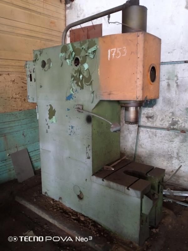 Пресс гидравлический П6328