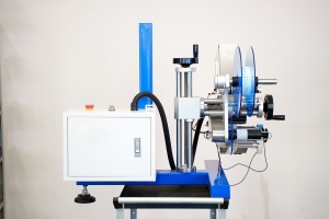 Этикеровочное оборудование. Автоматическая головка для наклейки на плоские поверхности AS-P05