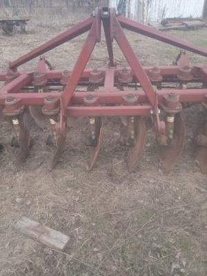 Плуг для подготовки почвы пд-3.3