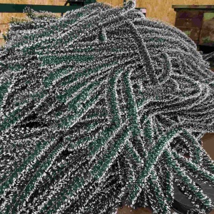 Станок по насечке пленки для производства ритуальной хвои