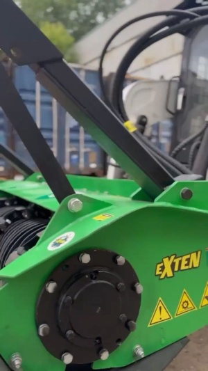 Мульчер SR1600Bob для минипогрузчиков