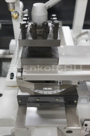 Станок токарно-винторезный C6246E/1000