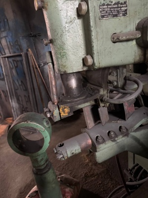 Машина контактной сварки МТ 1610