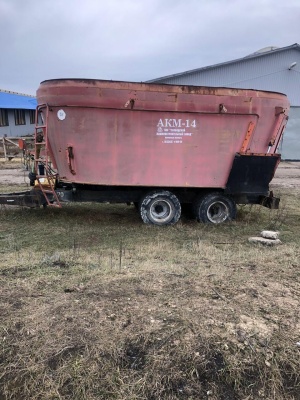 Раздатчик кормов акм-14