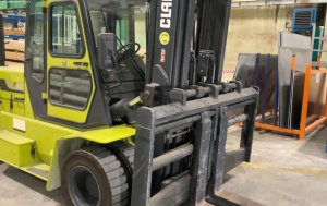 Дизельный вилочный погрузчик CLARK C80D