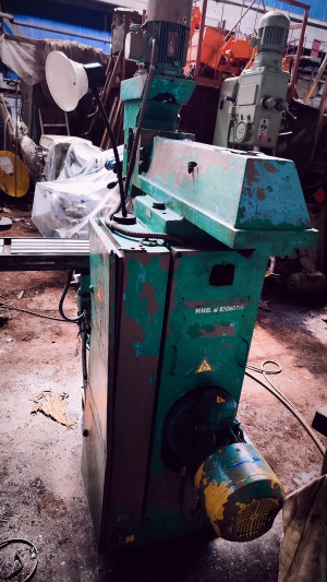 универсально-Фрезерный станок 6Т83Ш и 6Т80Ш исп. С218 92 г. стол увеличенный 1250х250 мм, как 6Д81Ш. Отличное состояние