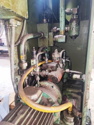 Пресс гидравлический одностоечный П6324