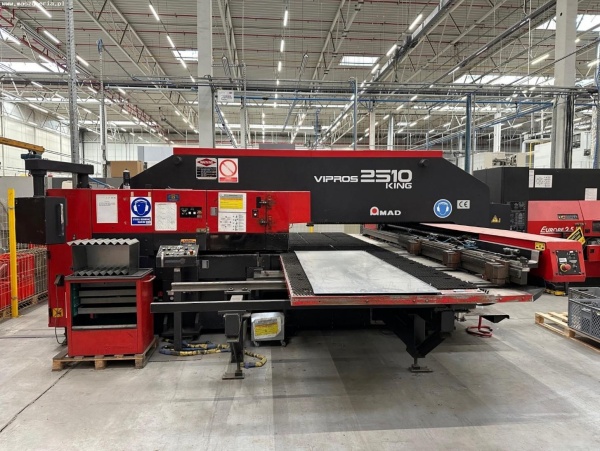 Координатно-вырубной пресс AMADA VIPROS 2510 KING