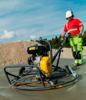 Бетонные промышленные полы с топпингом в Луганске