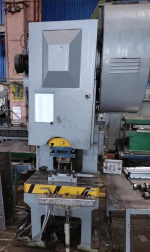 Пресс кривошипный К2130С