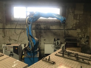 Роботизированный комплекс по автоматизации процесса сварки CRP-RH20-10