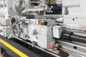 Станок токарно-винторезный C6246E/1000