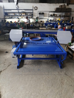 Станок разборки (распиловки) поддонов СРП-1400