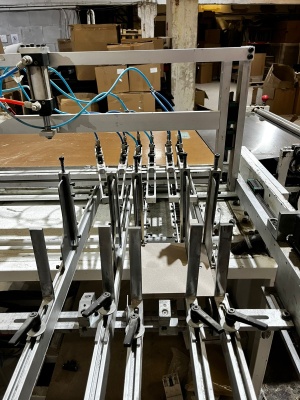 Машина производства крышек