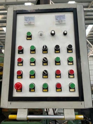 Зубошлифовальный станок 5А 841 восьмидесятый год