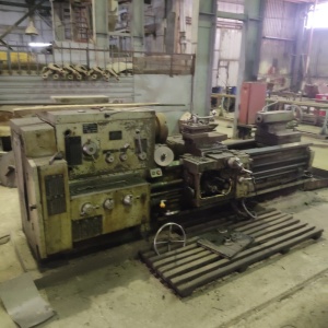 Токарный станок ТТ1637Ф101