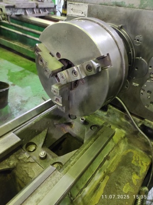 Токарный Винторезный станок, Arad SN-402 РМЦ 1000 мм, шпиндель Ø105 мм