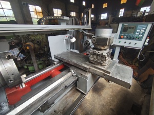 Токарный станок с чпу 16м30ф3