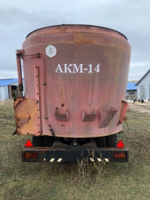 Раздатчик кормов акм-14