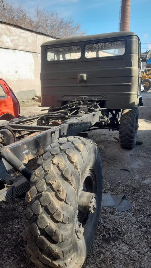 Грузовой автомобиль ГАЗ-66-11 шасси с хранения