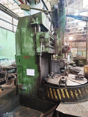 Токарно-карусельный станок 1516