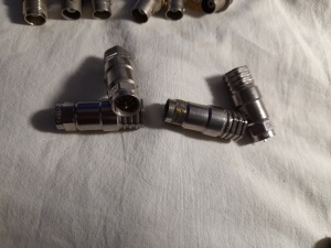 Рaзъёмы.пepexодники.и дpугое для радиoприбoрoв