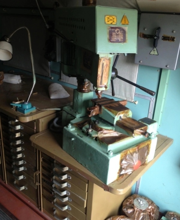 Сверлильный Станок 2м112