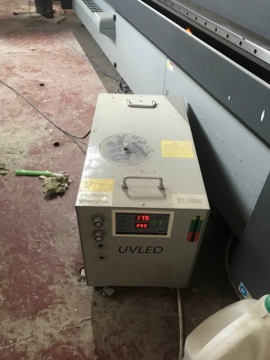 Ультрафиолетовый планшетный принтер Docan M10