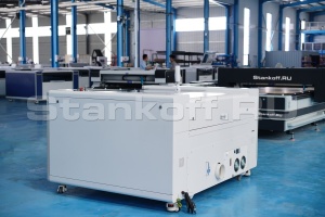 Лазерно-гравировальный станок с подъемным столом LC-1390/M7-S130W