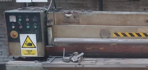 Гильотинные ножницы STROJARNE PIESOK NTC 2500/4