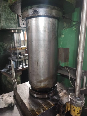 Пресс гидравлический одностоечный п6330