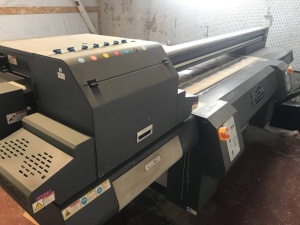 Ультрафиолетовый планшетный принтер Docan M10