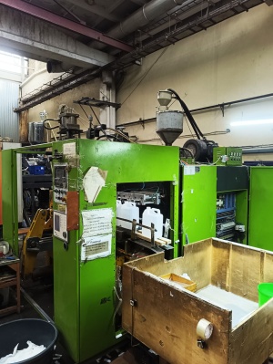 Экструзионно выдувная машина Kingswel PGB 12L