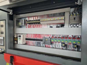 Калибровально-шлифовальный станок qcmac SRP1000-1