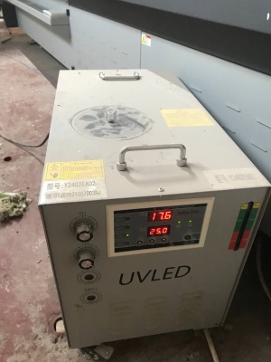 Ультрафиолетовый планшетный принтер Docan M10