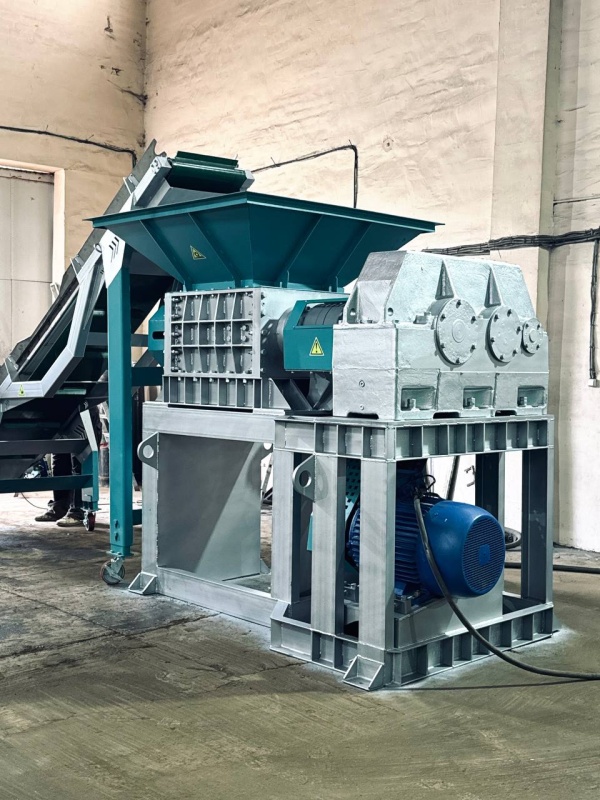 Шредер двухроторный