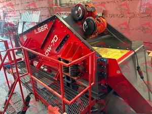 Грохот обезвоживающий высокочастотный DW-70