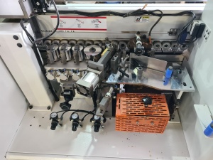 Кромкооблицовочный станок WoodTec EdgeMatic 500С PRO