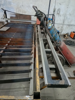 станок плазменной термической резки с ЧПУ консольного типа